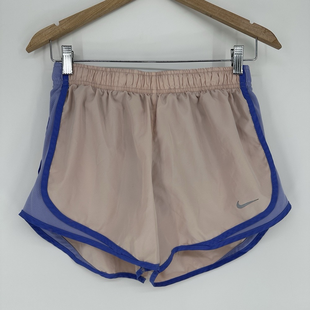 light pink Nike Dri-FIT running shorts lined medium activewear Gym Workout Women